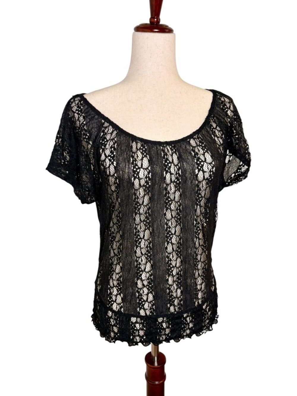 Black Sheer Lace Short Sleeve Top Romantic Goth Coquette Boho Large - Picture 2 of 5